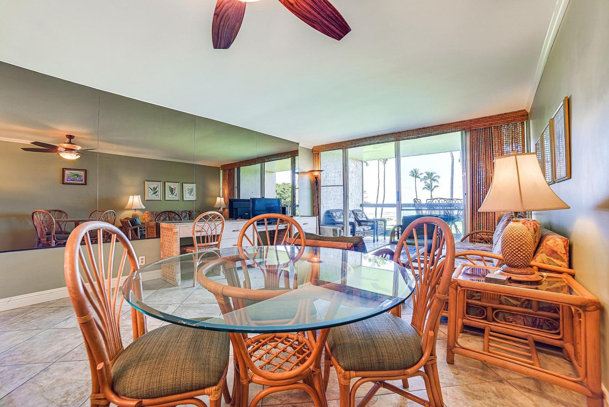 Beachside Vacation With Stunning Views! Apartamento